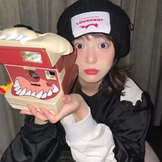 泄密者